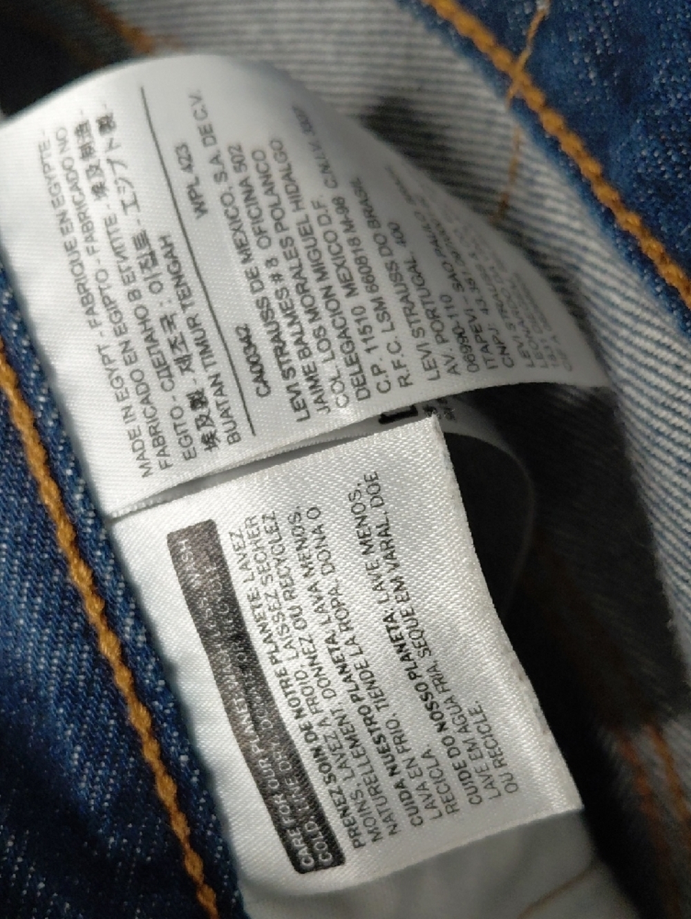Men's Custom Levis Dark Blue Bleached Slim Jean Shorts - Picture 7 of 8
